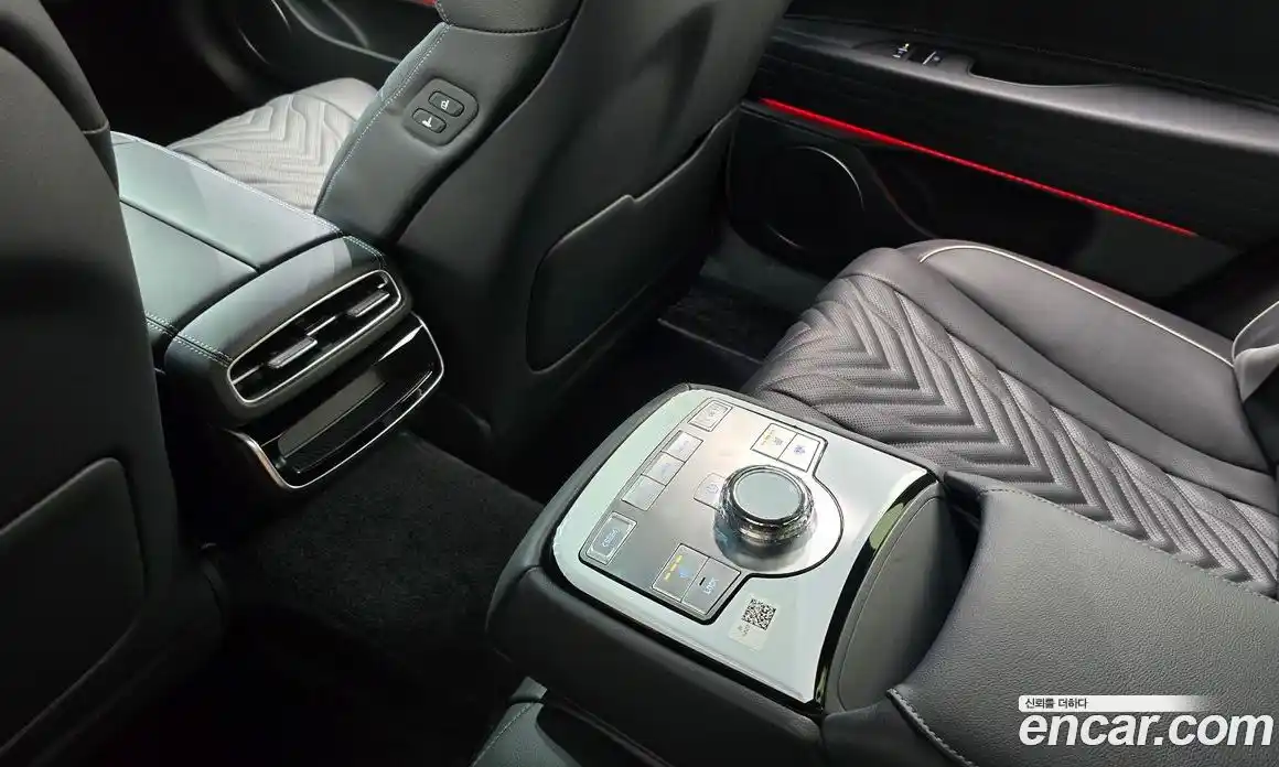 Genesis G80 2024 2.5 автомат (гидро), фото 19