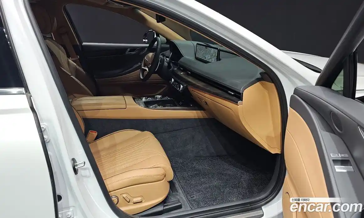 Genesis G80 2023 2.5 автомат (гидро), фото 16