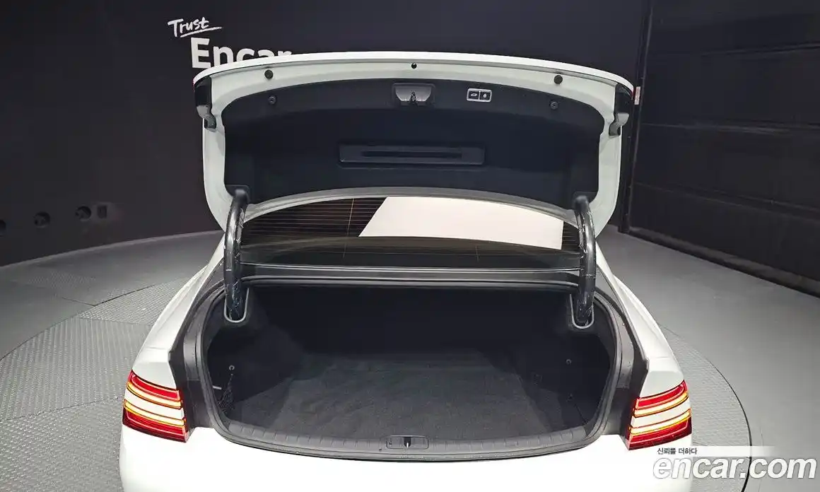Genesis G80 2023 2.5 автомат (гидро), фото 26