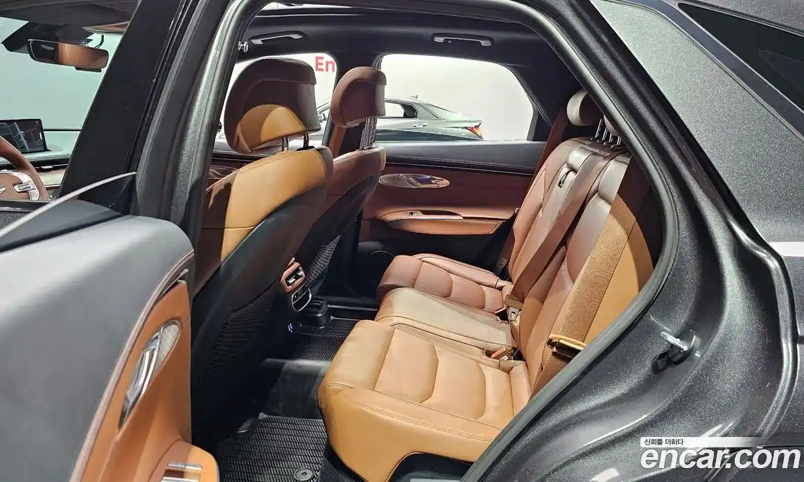 Genesis GV70 2022 2.5 автомат (гидро), фото 17