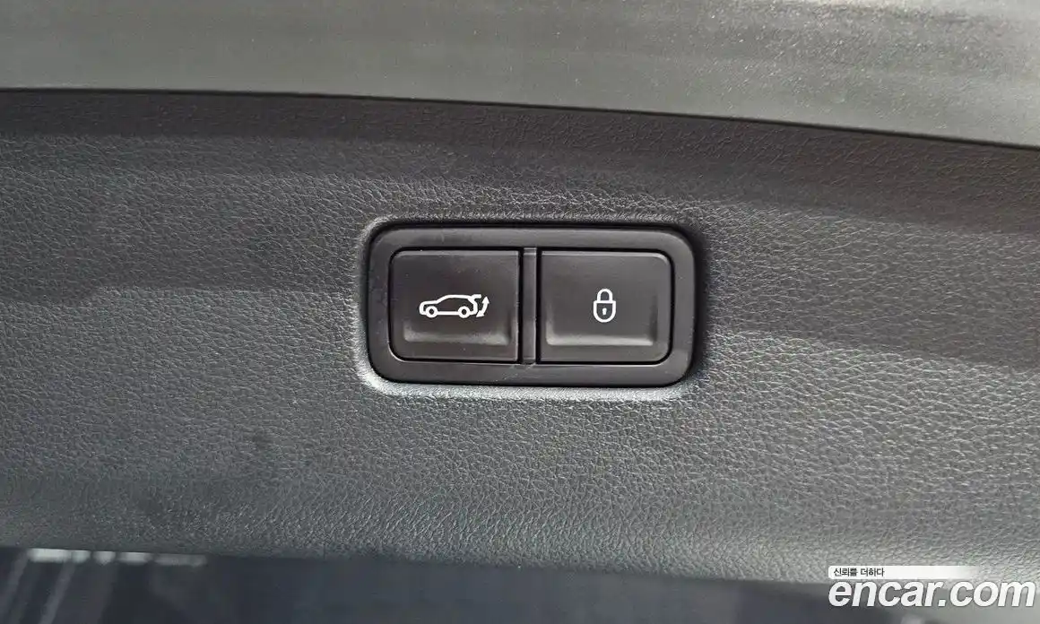 Genesis GV70 2022 2.5 автомат (гидро), фото 24