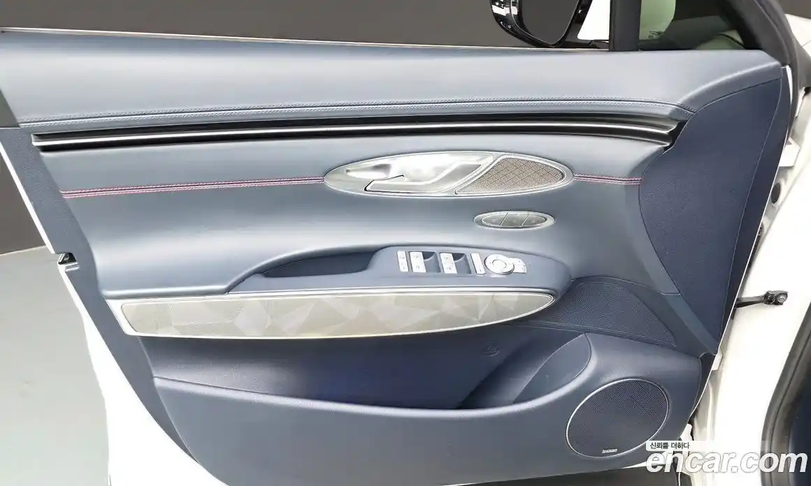Genesis GV70 2022 2.5 автомат (гидро), фото 14