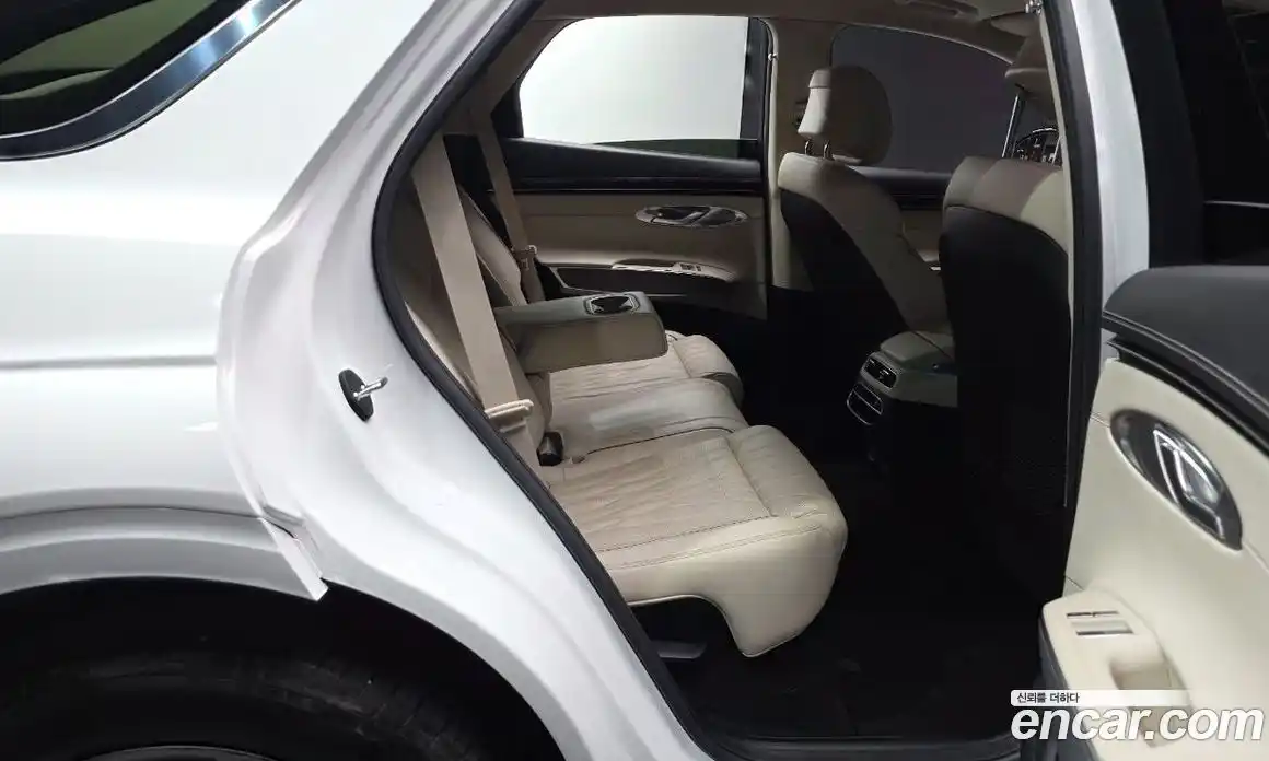 Genesis GV70 2021 2.5 автомат (гидро), фото 18