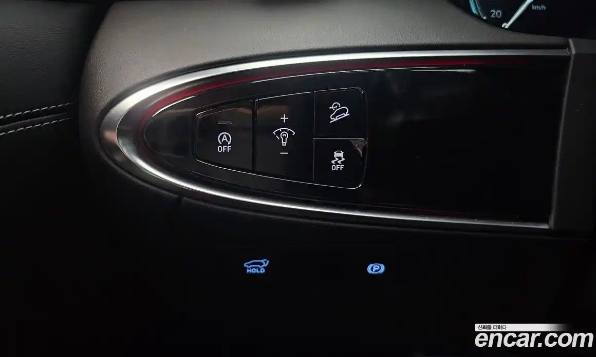 Genesis GV70 2023 2.5 автомат (гидро), фото 25