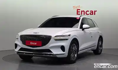 Genesis GV70, 2022, 104 302 км