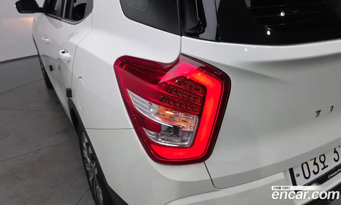 SsangYong TIBOLI 2017 1.6 автомат (гидро), фото 9