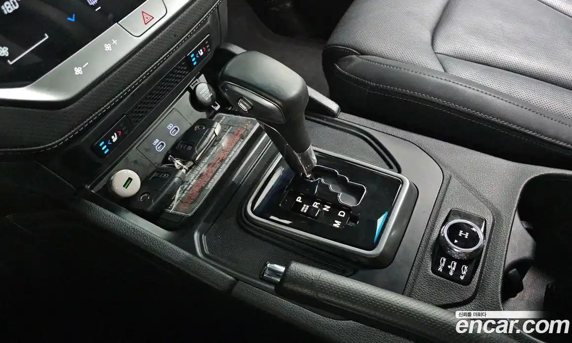 SsangYong Rexton 2023 2.2 автомат (гидро), фото 12