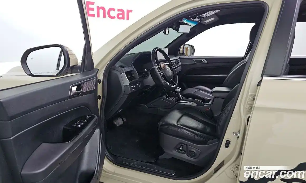 SsangYong Rexton 2023 2.2 автомат (гидро), фото 13