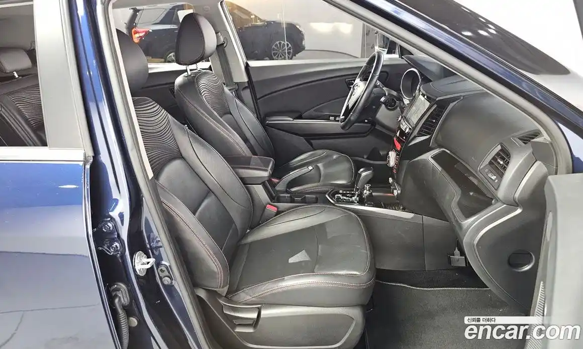 SsangYong TIBOLI 2018 1.6 автомат (гидро), фото 13