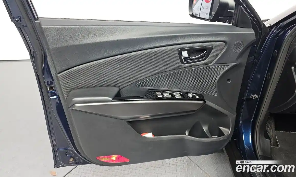 SsangYong TIBOLI 2018 1.6 автомат (гидро), фото 14
