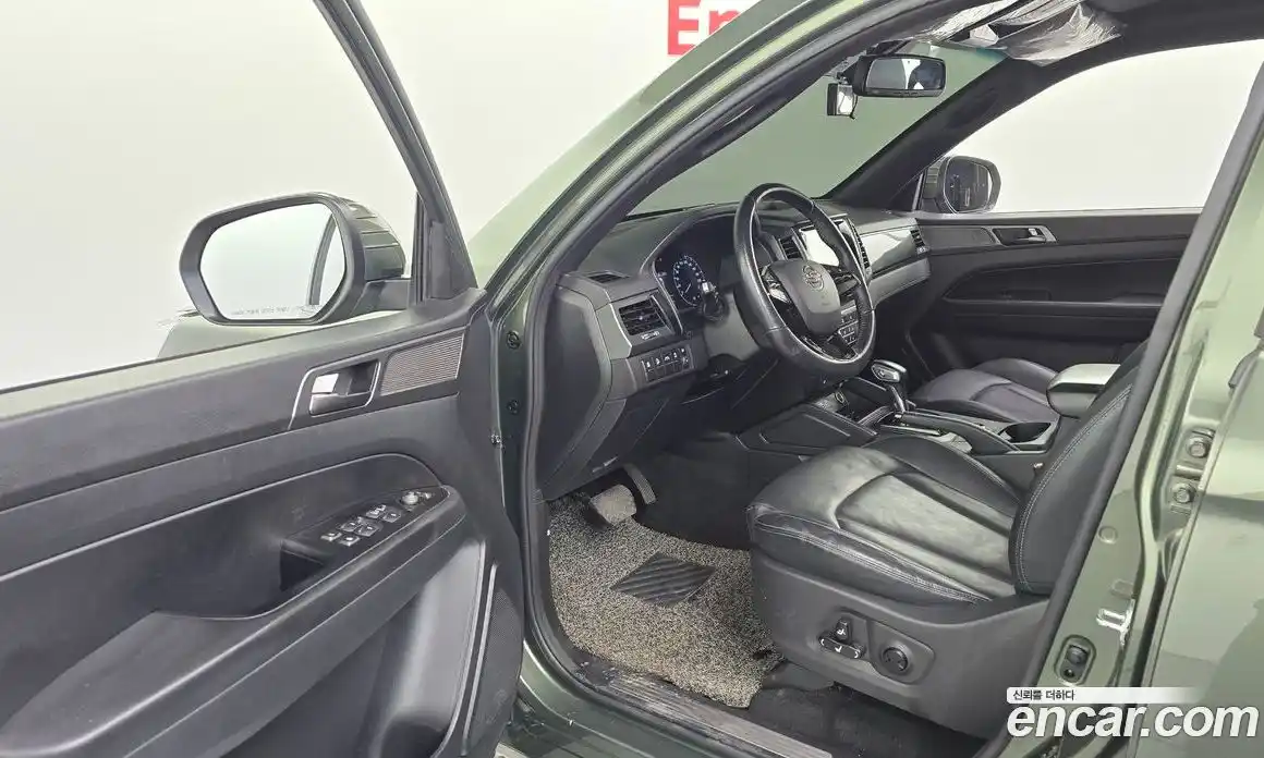 SsangYong Rexton 2022 2.2 автомат (гидро), фото 13