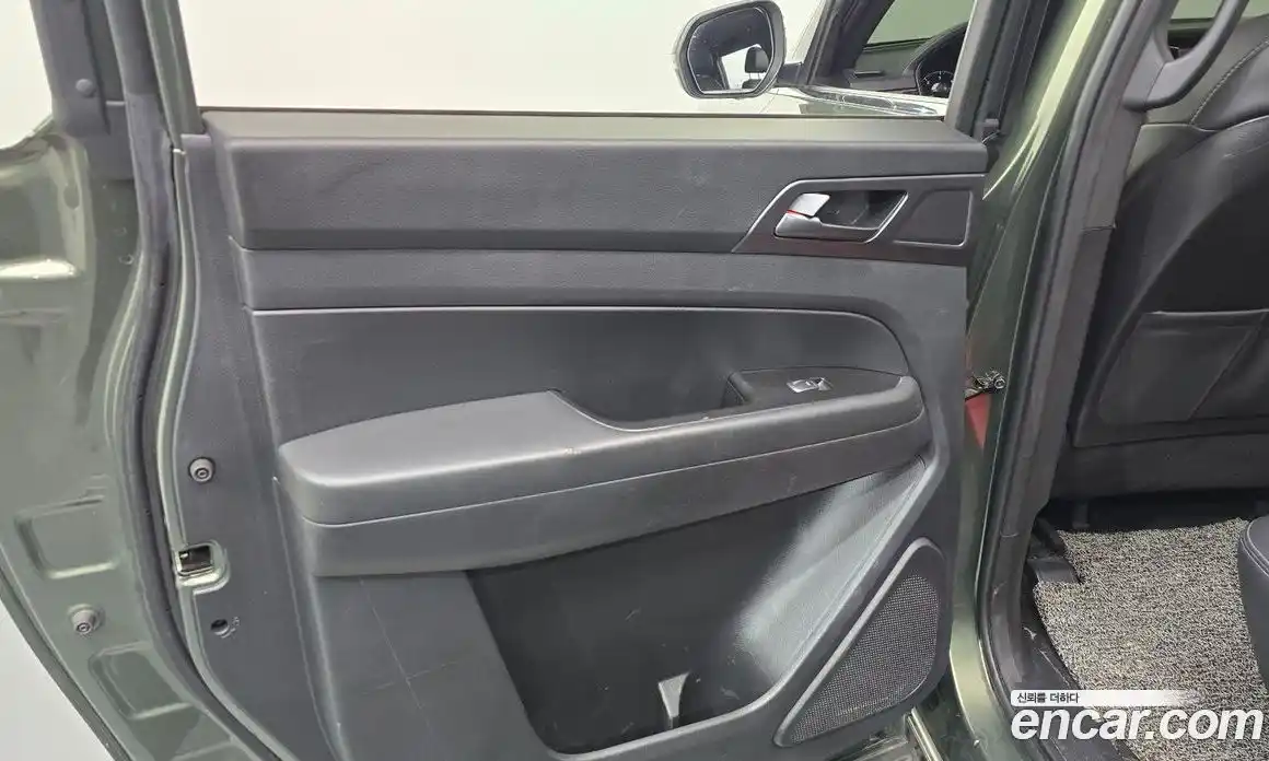 SsangYong Rexton 2022 2.2 автомат (гидро), фото 15