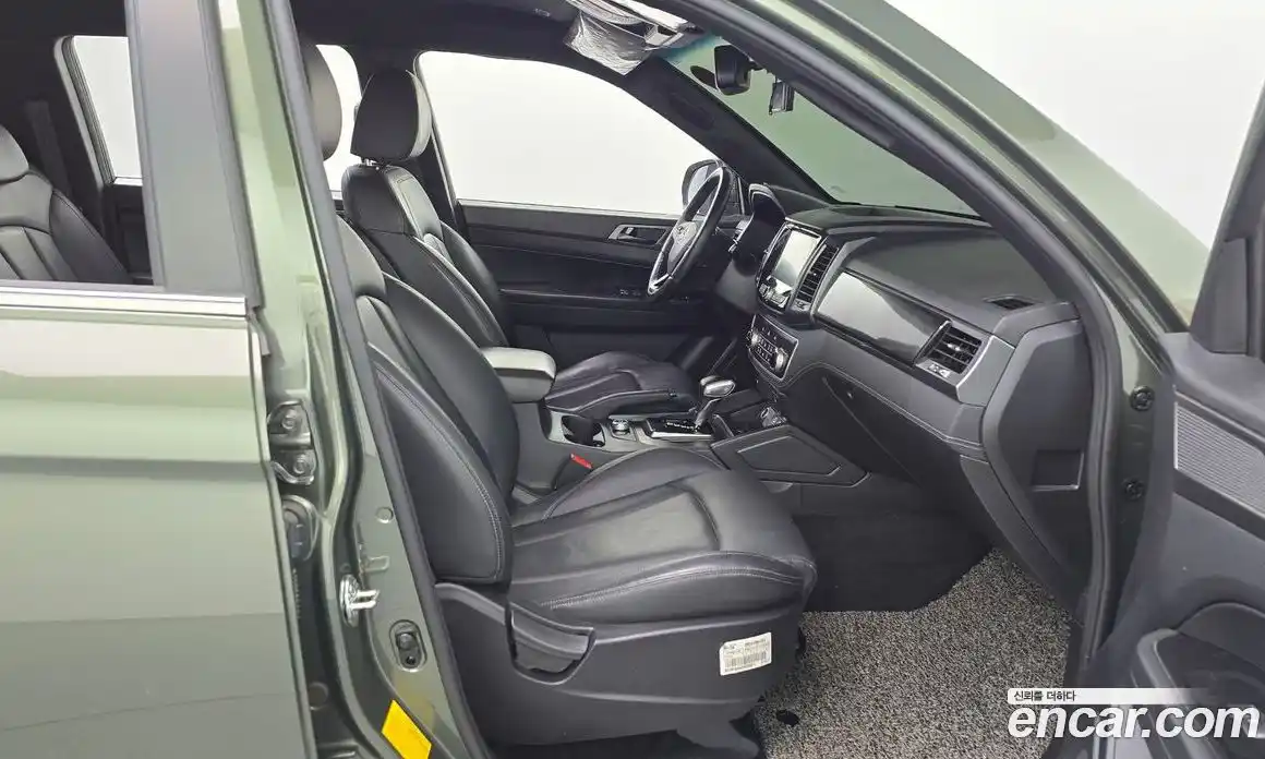 SsangYong Rexton 2022 2.2 автомат (гидро), фото 16