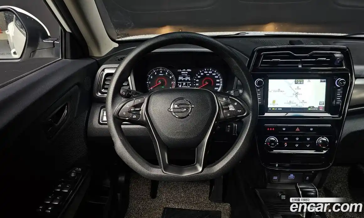 SsangYong TIBOLI 2021 1.5 автомат (гидро), фото 18