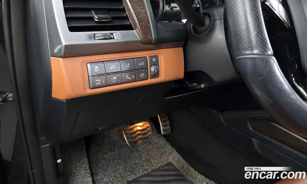 SsangYong Rexton 2019 2.2 автомат (гидро), фото 17