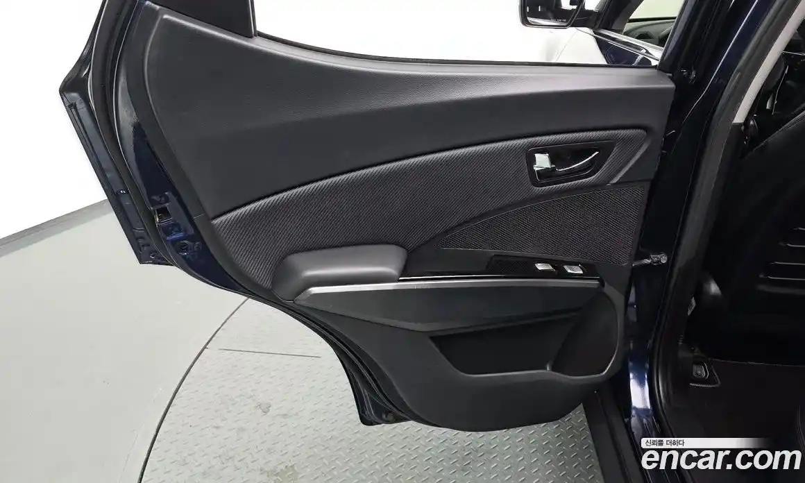 SsangYong TIBOLI 2016 1.6 автомат (гидро), фото 15