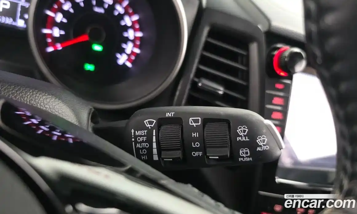 SsangYong TIBOLI 2016 1.6 автомат (гидро), фото 29