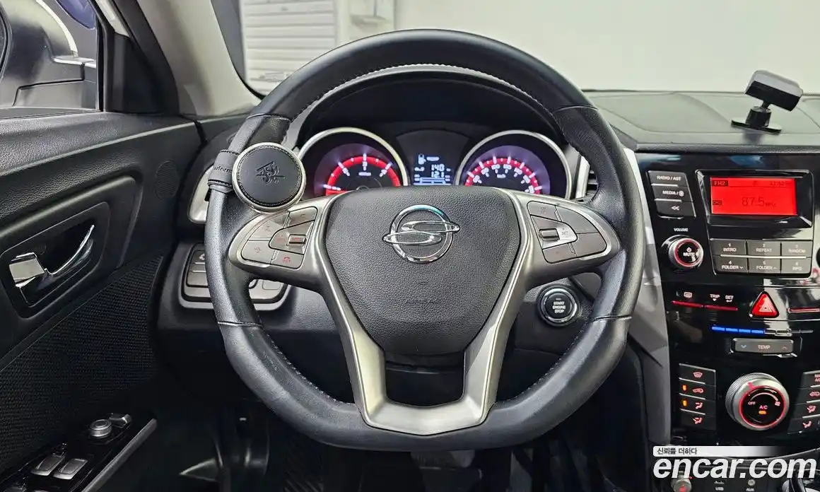 SsangYong TIBOLI 2015 1.6 автомат (гидро), фото 19