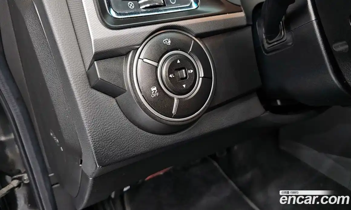 SsangYong Korando 2017 2.2 автомат (гидро), фото 20