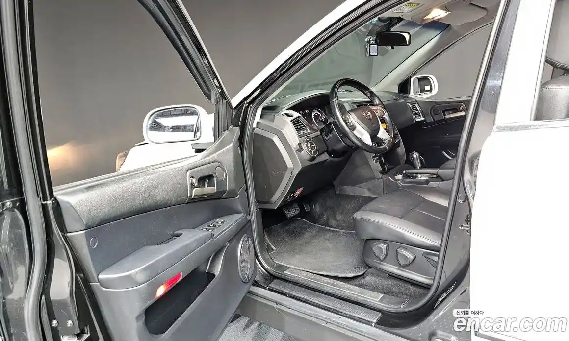 SsangYong Korando 2017 2.2 автомат (гидро), фото 10