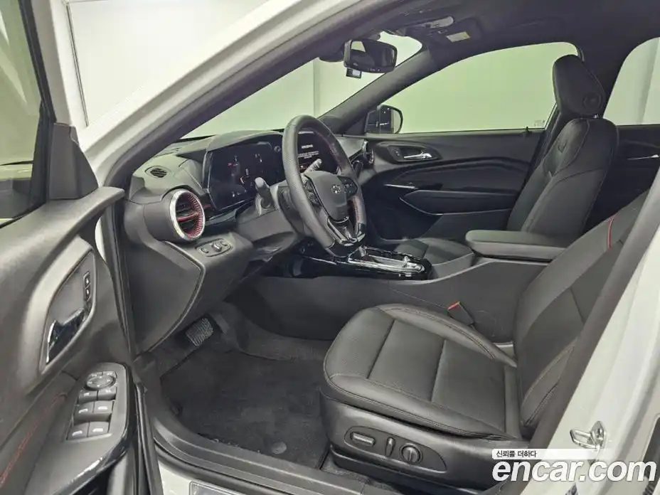 Chevrolet Trax 2025 1.2 автомат (гидро), фото 9