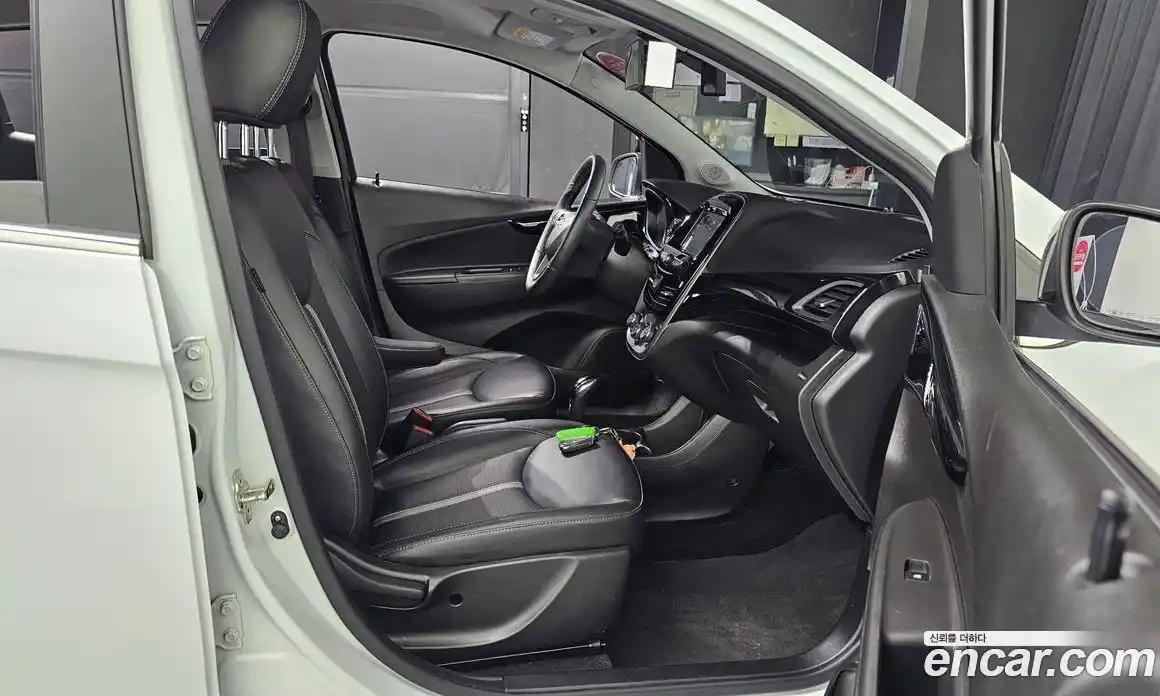 Chevrolet Spark 2020 1.0 автомат (гидро), фото 18