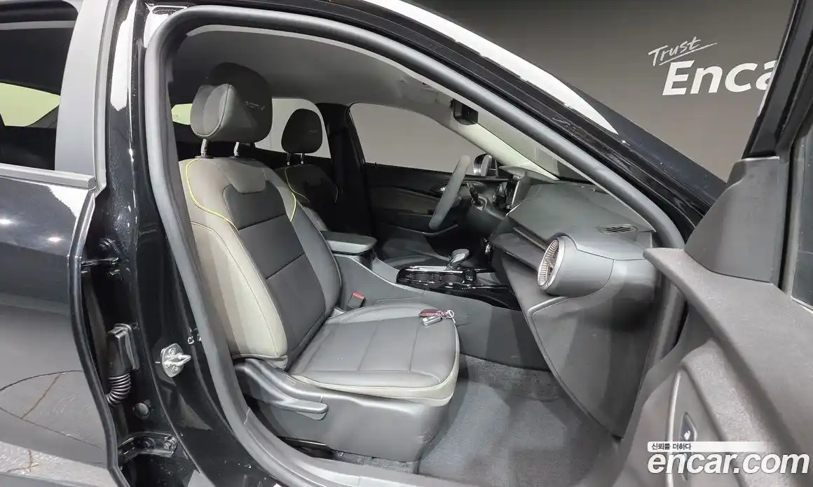 Chevrolet Trax 2023 1.2 автомат (гидро), фото 13