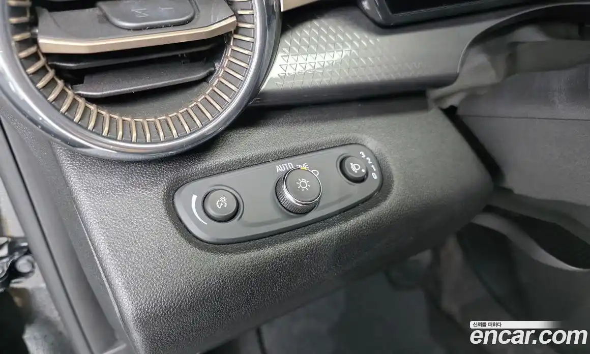 Chevrolet Trax 2023 1.2 автомат (гидро), фото 19