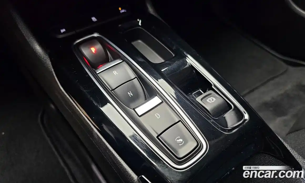 Chevrolet 볼트 EUV 2023 0.2 автомат (гидро), фото 12