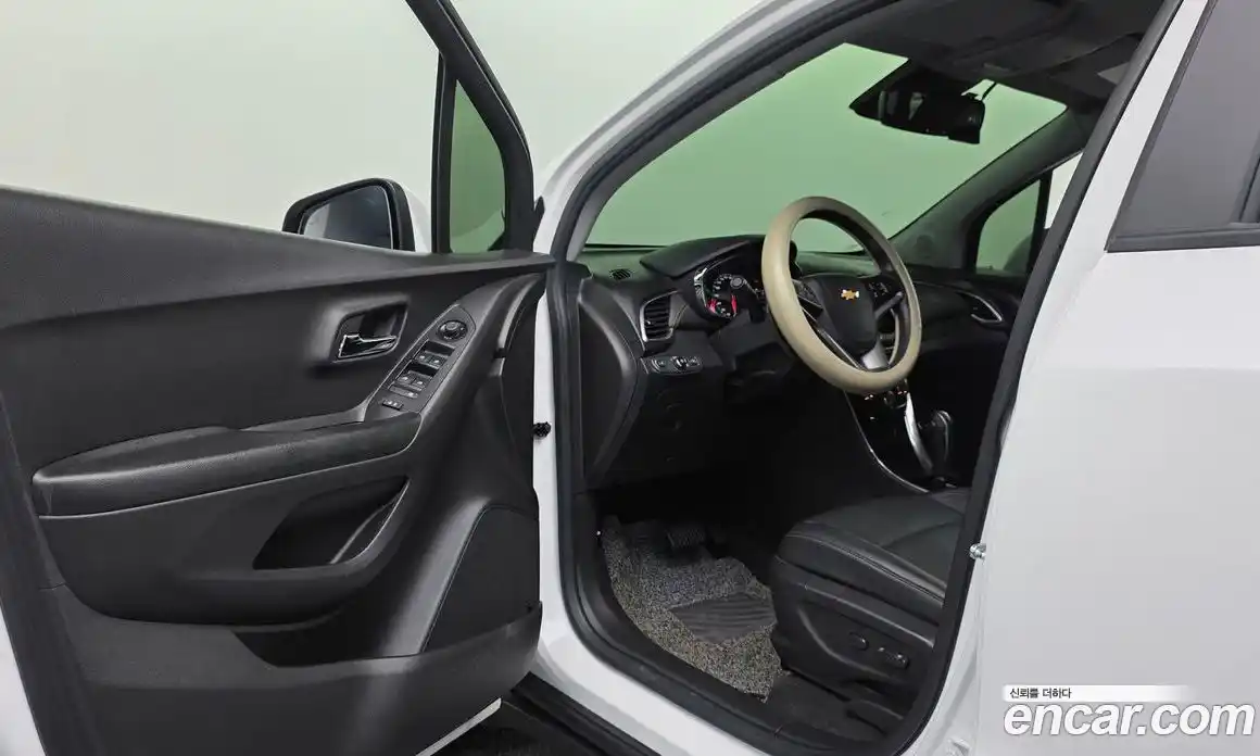 Chevrolet Trax 2022 1.4 автомат (гидро), фото 13