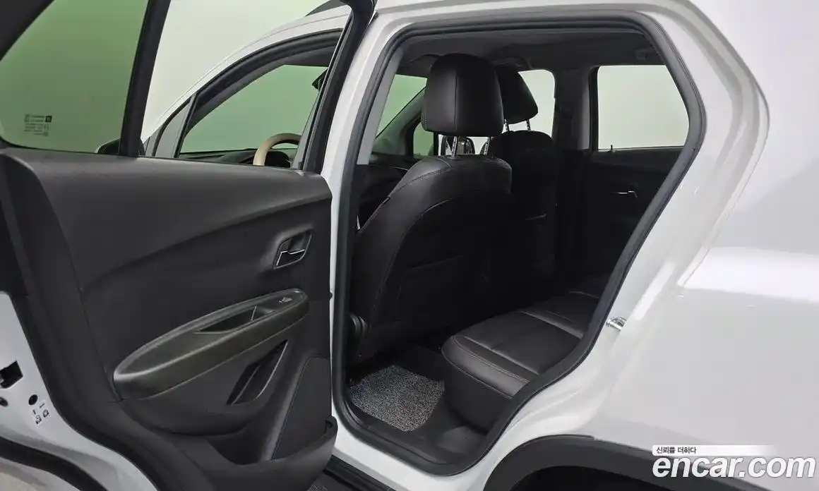 Chevrolet Trax 2022 1.4 автомат (гидро), фото 23