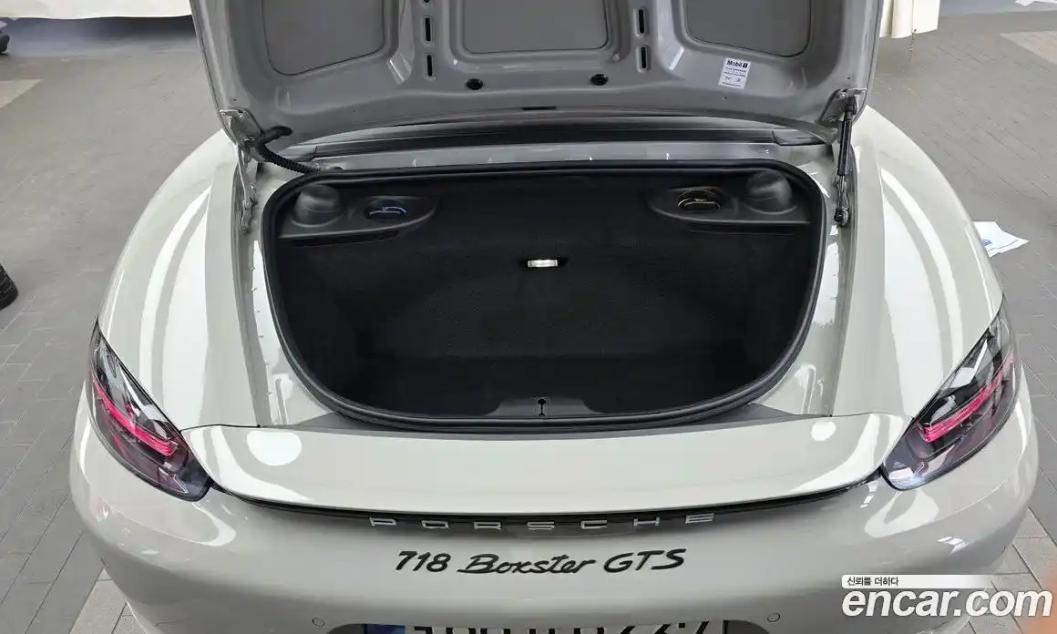 Porsche 718 2022 4.0 автомат (гидро), фото 26