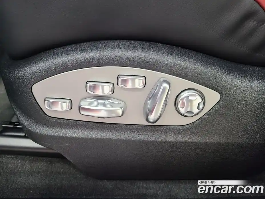 Porsche Macan 2023 2.9 автомат (гидро), фото 11