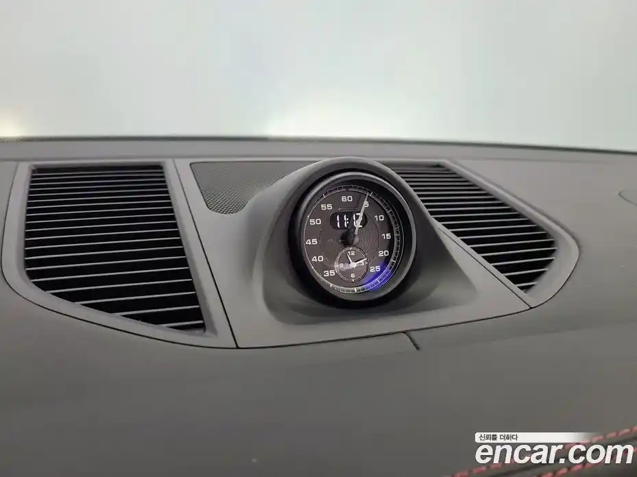 Porsche Macan 2023 2.9 автомат (гидро), фото 15