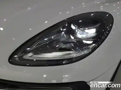 Porsche Macan 2023 2.9 автомат (гидро), миниатюра 6