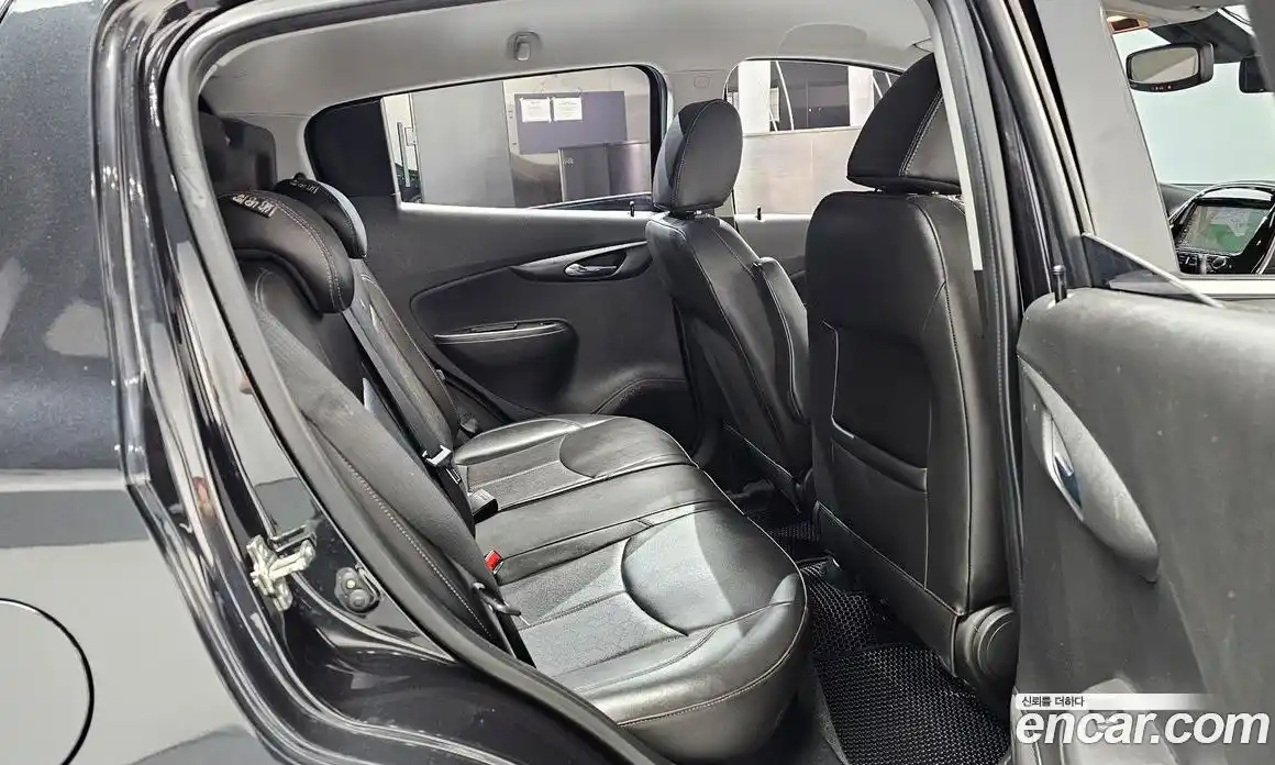 Chevrolet Spark 2015 1.0 автомат (гидро), фото 17