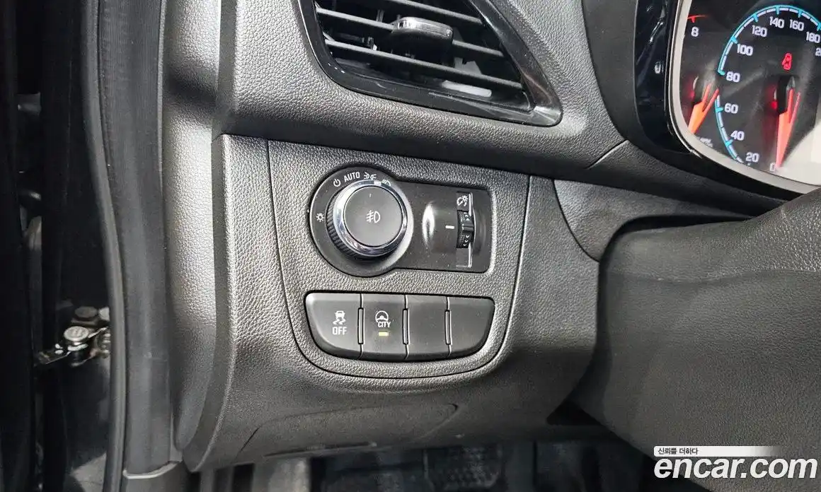 Chevrolet Spark 2015 1.0 автомат (гидро), фото 22