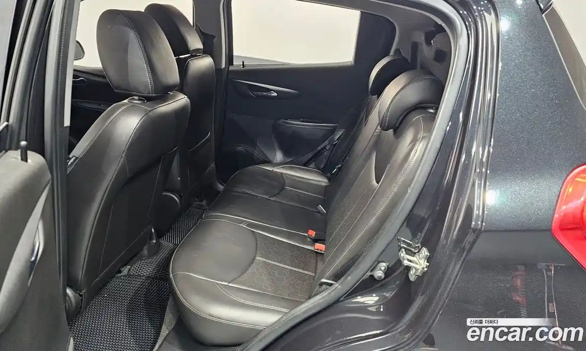 Chevrolet Spark 2015 1.0 автомат (гидро), фото 28