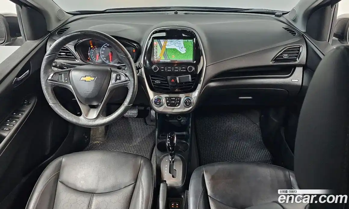 Chevrolet Spark 2015 1.0 автомат (гидро), фото 10