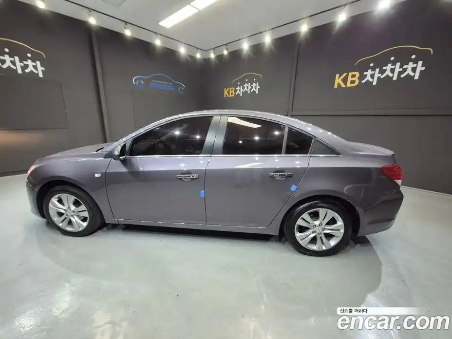Chevrolet Cruze 2012 1.8 автомат (гидро), фото 5