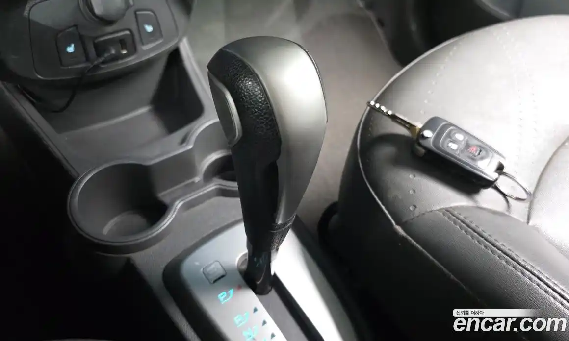 Chevrolet Spark 2014 1.0 автомат (гидро), фото 9