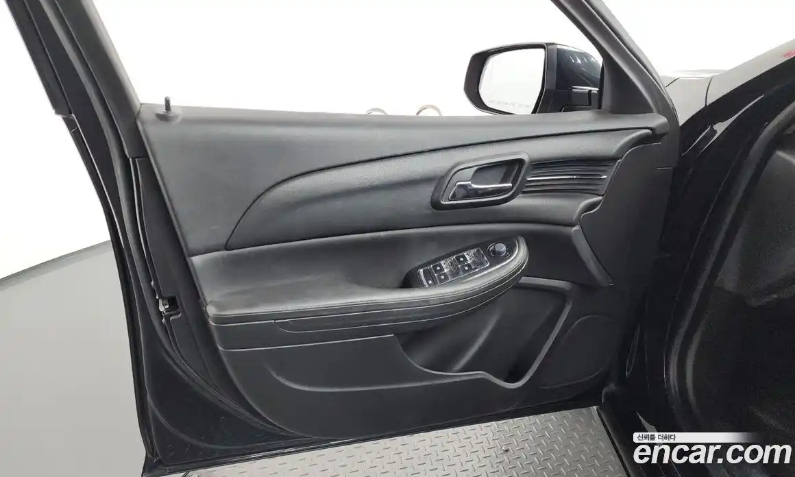 Chevrolet Malibu 2016 2.0 автомат (гидро), фото 13
