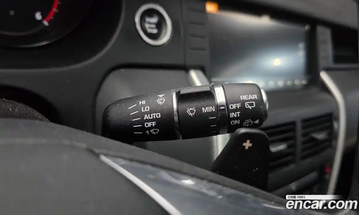 Land Rover Discovery Sport 2016 2.0 автомат (гидро), фото 18