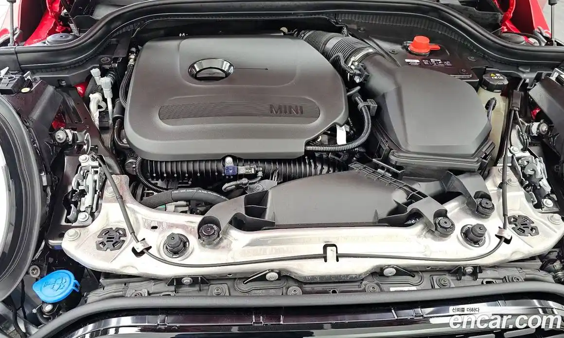 Mini Cooper 2025 2.0 автомат (гидро), фото 6