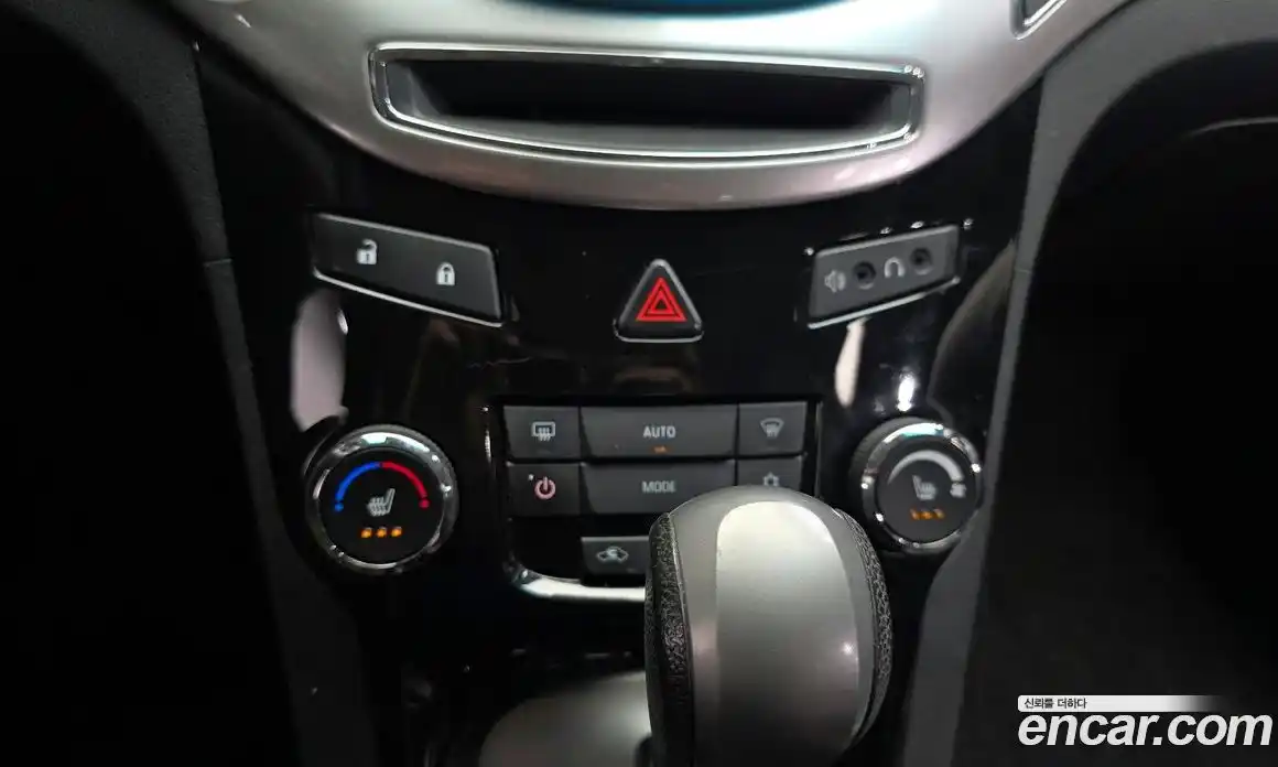 Chevrolet Orlando 2013 2.0 автомат (гидро), фото 21