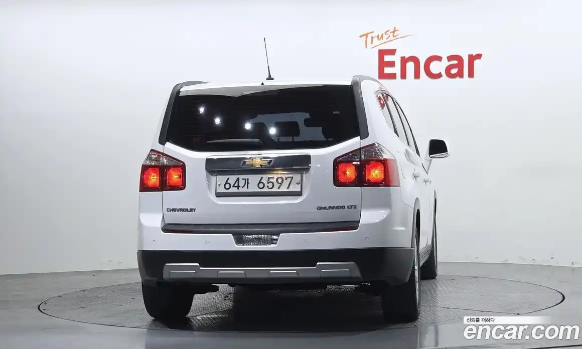 Chevrolet Orlando 2013 2.0 автомат (гидро), фото 4