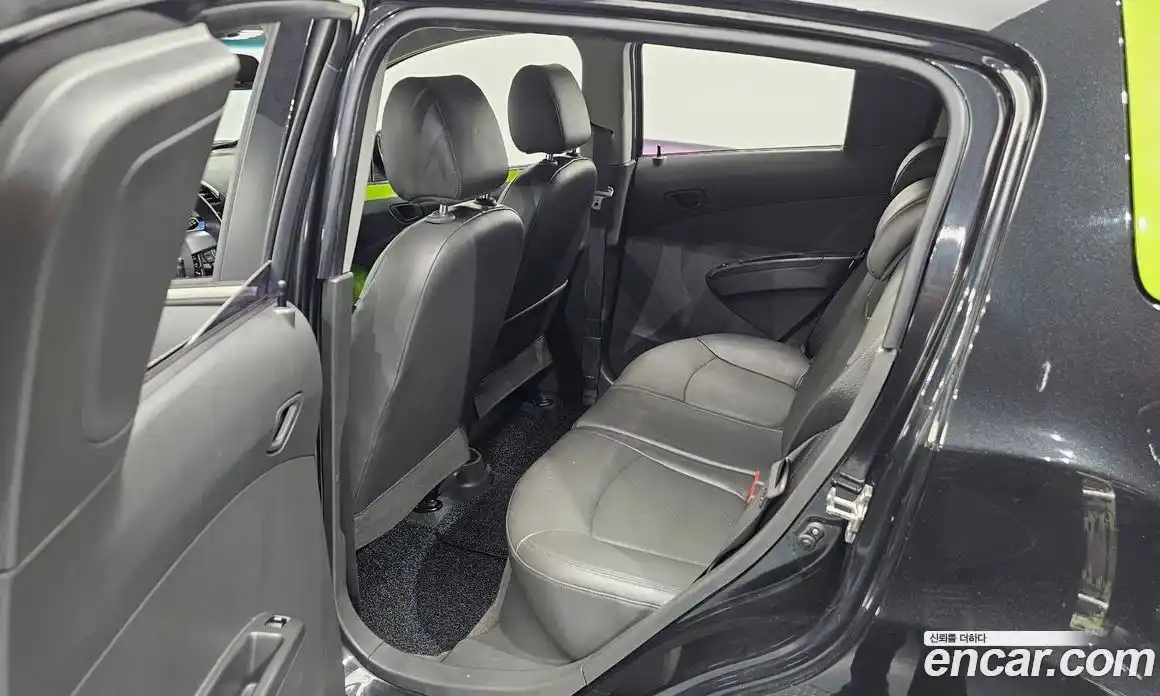 Chevrolet Spark 2014 1.0 автомат (гидро), фото 12