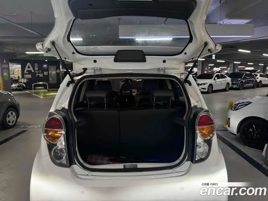 Chevrolet Spark 2012 1.0 гидро, фото 6