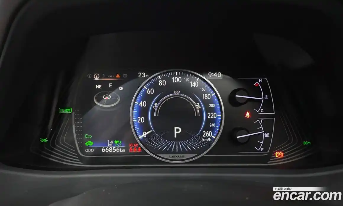 Lexus UX 2019 2.0 автомат (гидро), фото 10 Lexus UX 2019 2.0 автомат (гидро), фото 10