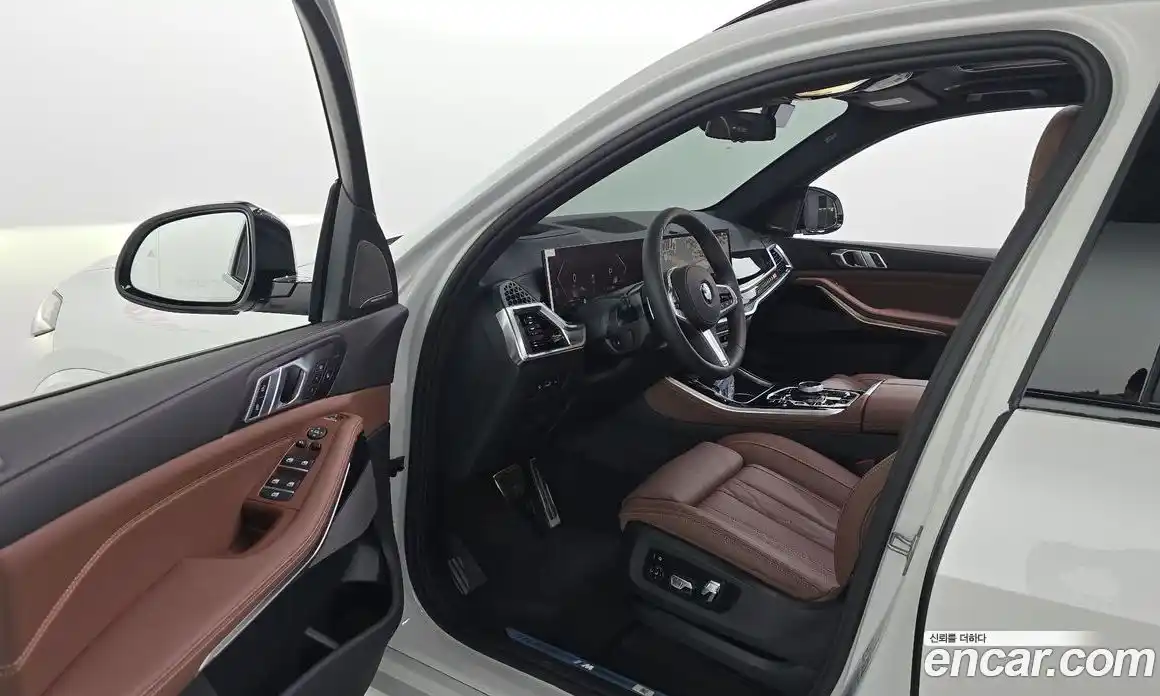 BMW X5 2025 3.0 автомат (гидро), фото 13